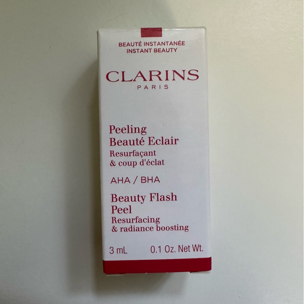 Clarins Paris Beauty Flash Peel Resurfacing and Radiance Boosting AHA/BHA 3mL